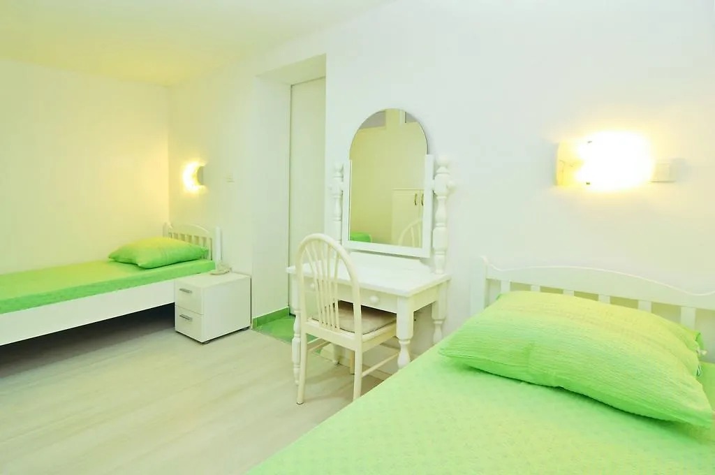 Apartment Steli Slatine Croatia
