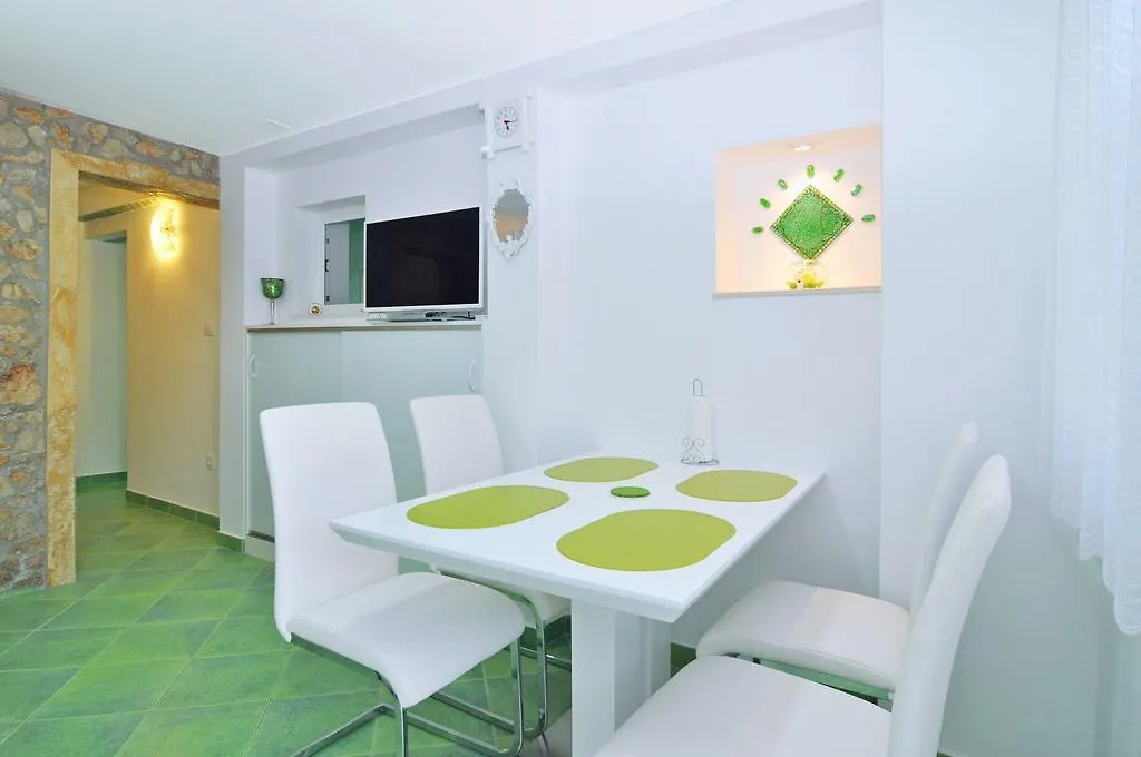 Apartment Steli Slatine