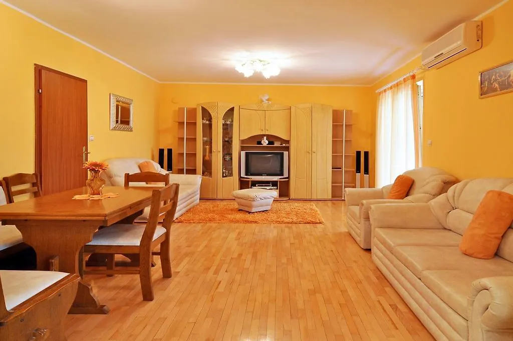 Apartment Steli Slatine